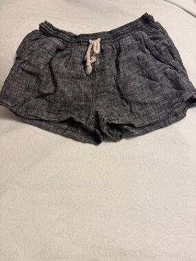 Women’s Charcoal Drawstring Linen/Cotton Blend Shorts